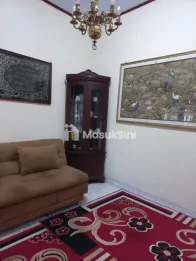 RUMAH SECOND TERMURAH, TANAH LUAS DI PURWOMARTANI