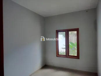 RUMAH SIAP HUNI 300JUTAAN DEKAT STASIUN SENTOLO BANTUL