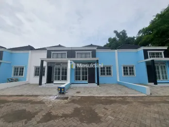 RUMAH SIAP HUNI LOKASI NOL JALAN TLOGOWARU , KEDUNG KANDANG KOTA MALANG