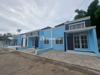 RUMAH SIAP HUNI LOKASI NOL JALAN TLOGOWARU , KEDUNG KANDANG KOTA MALANG