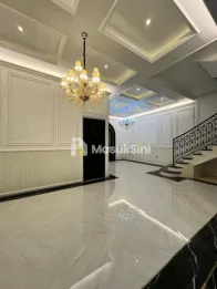 RUMAH SIAP HUNI MODEL AMERICAN CLASSIC MALANG