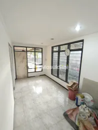 Rumah usaha Poros Jalan Bunulrejo blimbing malang