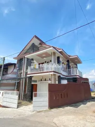 Rumah Villa Sumberejo Batu Malang