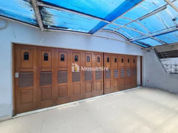 Sewa Rumah di Cempaka Putih Dekat Mall Green Pramuka Square