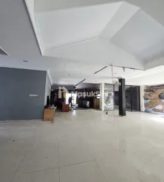 Sewa Rumah di Cempaka Putih Dekat Mall Green Pramuka Square