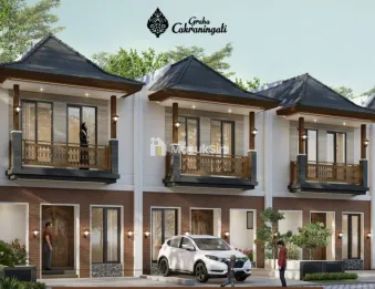 Villa mewah kolam renang di graha cakraningati Batu