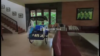 VILLA RAPI TERAWAT HIJAU ASRI DEKAT EXIT TOL GADOG CIAWI