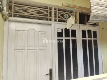 Dijual cepat dan murah rumah kontrakan di lokasi strategis di kota Tangeran