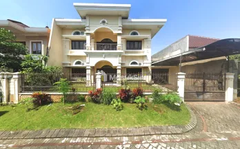 Dijual Rumah 2 Lantai di Istana Dieng Utara Kota Malang