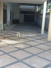 Disewakan rumah Ngagel cocok untuk kantor, komersial