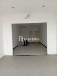 Ruko Kutisari 3 Lantai Strategis Dekat UK Petra