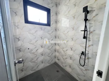 Rumah Desain Amerika Style di Pandan