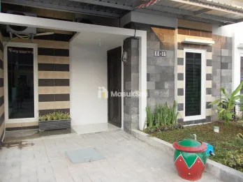 Rumah Disewakan Bulanan Lokasi Strategis Bebas Banjir