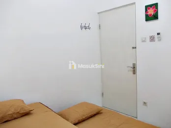 Rumah Disewakan Bulanan Lokasi Strategis Bebas Banjir