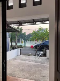 Rumah Murah depan Taman di Cluster