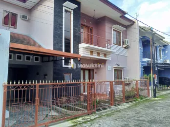 SEWA RUMAH FULL FURNISH 5KT DI CLUSTER EKSKLUSIF AMBARUKMO