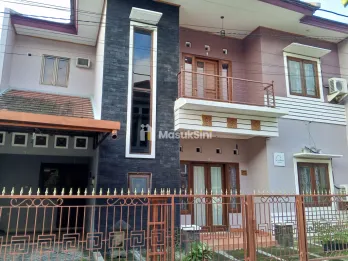 SEWA RUMAH FULL FURNISH 5KT DI CLUSTER EKSKLUSIF AMBARUKMO
