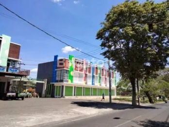 Tanah di Blimbing, Simpang L.A. Sucipto