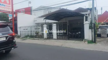 Dijual Rumah 2 Lantai Strategis Poros Jl Kaliurang Kota Malang