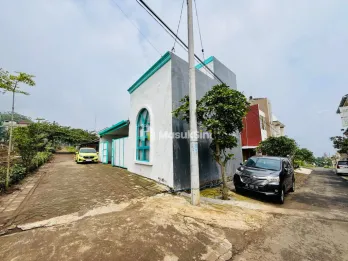 Dijual Rumah Villa Full Furnished di Jl Abdul Ghani Kota Batu