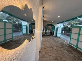 Dijual Rumah Villa Full Furnished di Jl Abdul Ghani Kota Batu