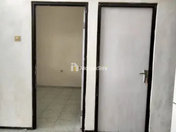 Dikontrakkan Rumah Tinggal / Usaha Hook No 1