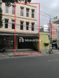 Ruko dijual lokasi strategis tengah kota