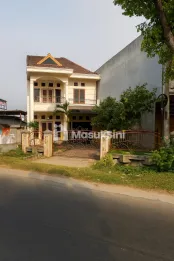 Rumah Tempat Usaha Pinggir Jalan Tengku Amir Hamzah Binjai Utara Sangat Str