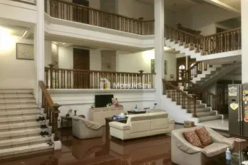 Rumah Usaha Komersial Prime Area Jl Raya Darmo Surabaya Pusat