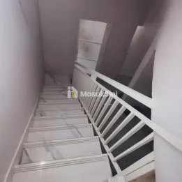 Di jual rumah semampir tengah VIA