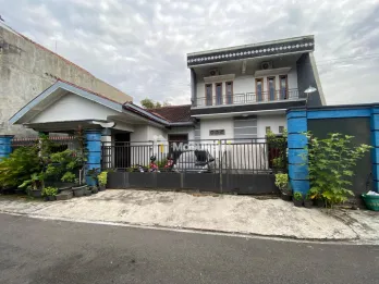 DIJUAL RUMAH 2 LANTAI DI SOLO