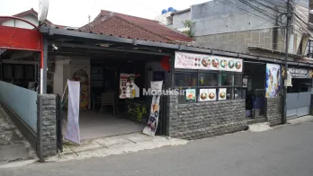 Dijual Rumah+Kafe Lokasi Strategis Cocok Untuk Tempat Usaha/Tempat Tinggal
