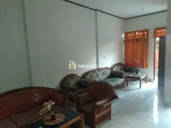 Disewakan rumah 2 lantai