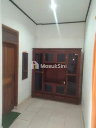 Disewakan rumah 2 lantai