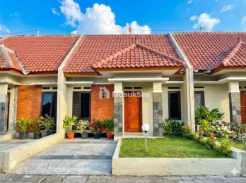 Rumah Baru Minimalis Dalam Perumahan Timur Kota Jogja Bisa KPR