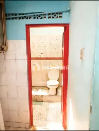 RUMAH KAMPUNG 8 MENIT KE STASIUN DEPOK LAMA