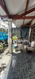 RUMAH KOS 8 KAMAR DEKAT KAMPUS DAN SUHAT