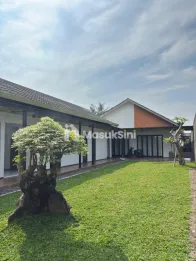 RUMAH MEWAH 636M&sup2; DI NGAGLIK, DEKAT KAMPUS & KEBUN ANGGUR