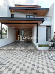RUMAH MEWAH BARU DEKAT KAMPUS UII JOGJA