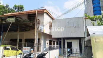 TANAH LUAS 1012M&sup2; + BANGUNAN KOST EKS KANTOR