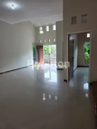 DIJUAL RUMAH SIAP HUNI