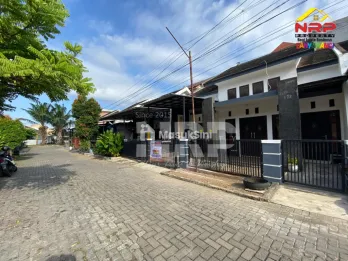 Dijual Rumah 2 Lantai - Di Bunga Residence Banyuwangi