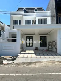 DIJUAL RUMAH BARU AMERICAN CLASIC LOKASI SENGKALING, MALANG