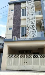 DIJUAL RUMAH KOST EKSLUSIVE LOKASI STRATEGIS KOTA MALANG