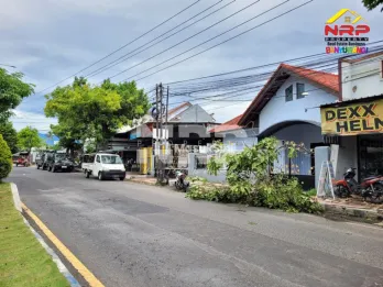 Disewakan Rumah Luas & Strategis di Jl. Brawijaya, Banyuwangi