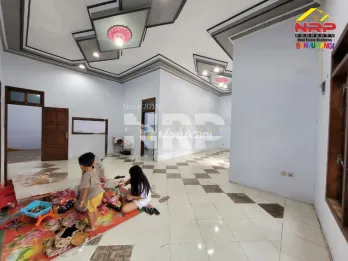 Disewakan Rumah Tepi Jalan Brawijaya - Banyuwangi Kota