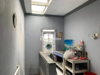 Ruko 2 lantai Pinggir Jalan dekat Sengkaling dan Unmuh Malang