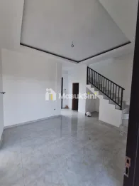 RUMAH 2 LANTAI MINIMALIS DP 5 JUTA LOKASI DI