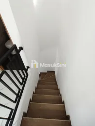 Rumah 3 Lantai Harga 1 Lantai Lokasi Sekarpuro Samping Tol Malang