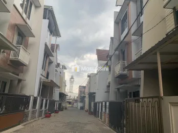 Rumah 3 Unit Ready Stock di ROYAL PIRANHA RESIDENCE, TUNJUNGSEKAR Malang